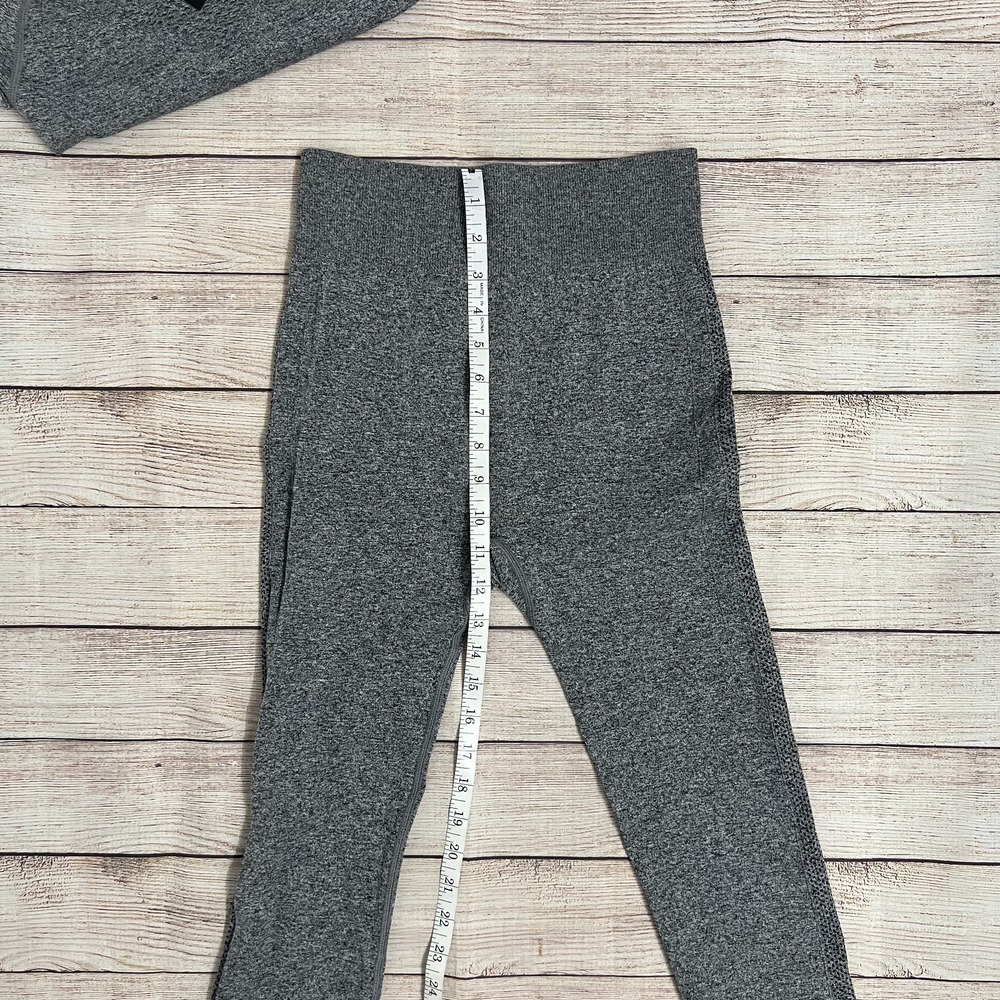 NEW‎ Women's Workout Set 2-Piece Gym Outfit | Crop Top + Leggings | Grey | Small - Picture 13 of 15
